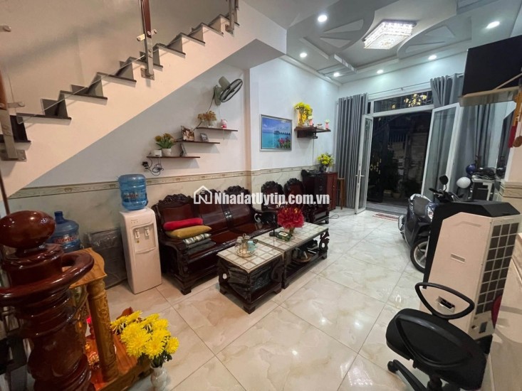 NHÀ 3 TẦNG Q.8 – HẺM XE HƠI TỚI CỬA KHU AN NINH HÀNG XÓM VĂN MINH