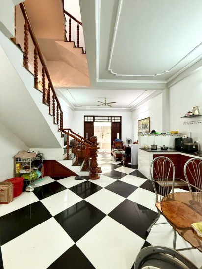  NHÀ 3 TẦNG – 72M² – NGAY NGUYỄN PHƯỚC NGUYÊN 