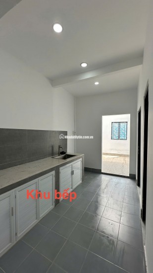 CC BÁN NHÀ D7/3 ẤP 4, XÃ QUI ĐỨC, HUYỆN BÌNH CHÁNH 116,5M2 CHỈ 3.5 TỶ. LH:0908558680.