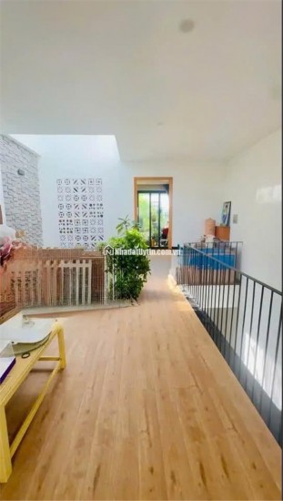 CHO THUÊ MẶT BẰNG ĐƯỜNG LÝ TỰ TRỌNG – P1 – TPVT CẠNH NGÃ TƯ