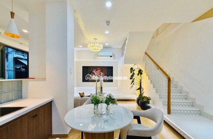 NHÀ ĐẸP GÒ VẤP - SÁT ĐẠI HỌC CÔNG NGHIỆP