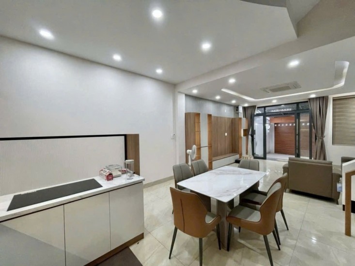 Bán nhà long phước quận 9 giá tốt