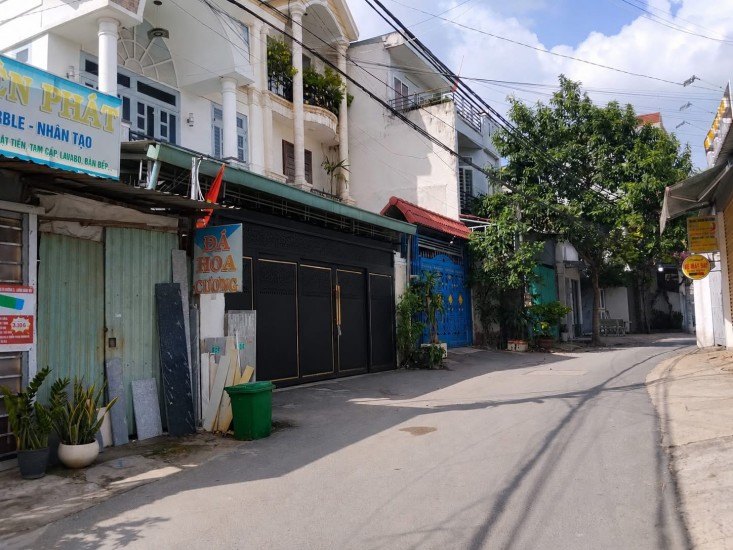 Bán nhà long phước quận 9 giá tốt