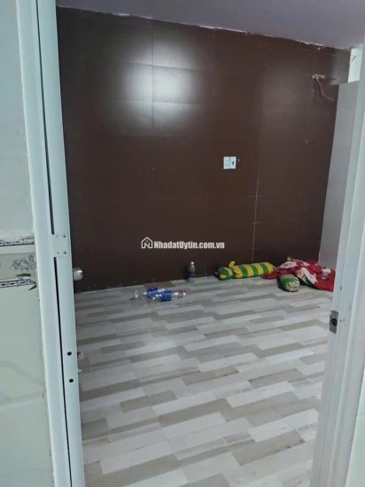 NHÀ CẤP 4 (4x20) GÁC ĐÚC SUỐT 4X15 ĐÔNG THẠNH HÓC MÔN LH:0395276851