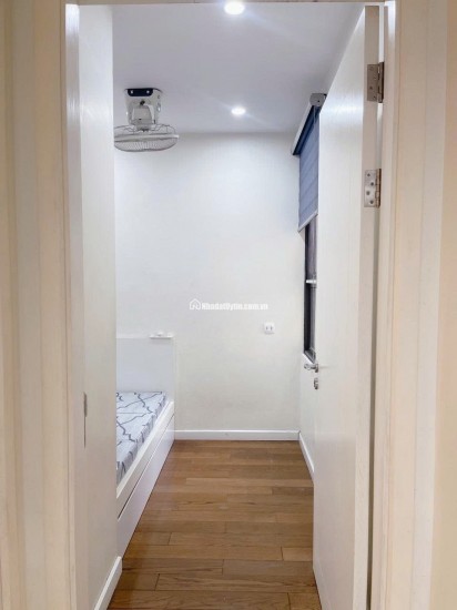 16,5tr thuê 1N+1 Vinhomes D'Capitale 52m² - sẵn chỗ làm việc