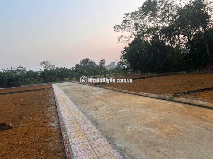 SĂN ĐẤT HÒA LẠC – 100M² NỞ HẬU, SÁT TRỤC DH09 PHÚ CÁT!