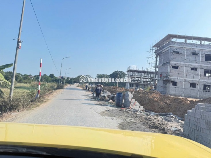Chỉ hơn tỷ có ngay lô đất 51,5m2 ngay đường trục nhựa tuyến 2 quốc lộ 6