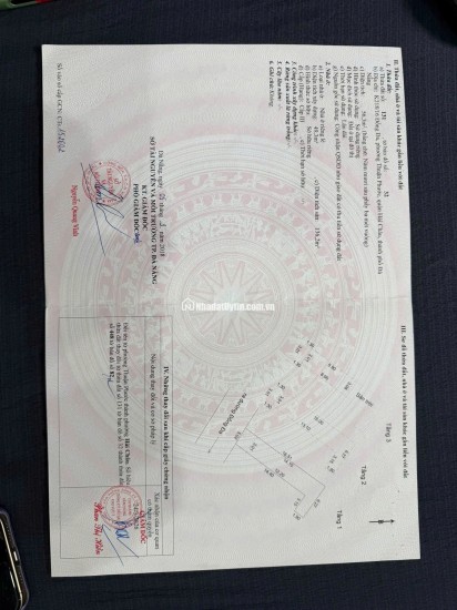 Nhà 3 tầng, kiệt Đống Đa 6m, kiệt rộng thông thoáng có thể kinh doanh, thông ra được đường Lý Tự Trọng, nhiều tiện nghi xung quanh..