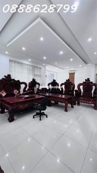 BIỆT THỰ 3 MẶT TIỀN SIÊU VIP – 283M²-NGANG 18 x18 – 4 TẦNG – THANG MÁY – CHỈ 26 TỶ