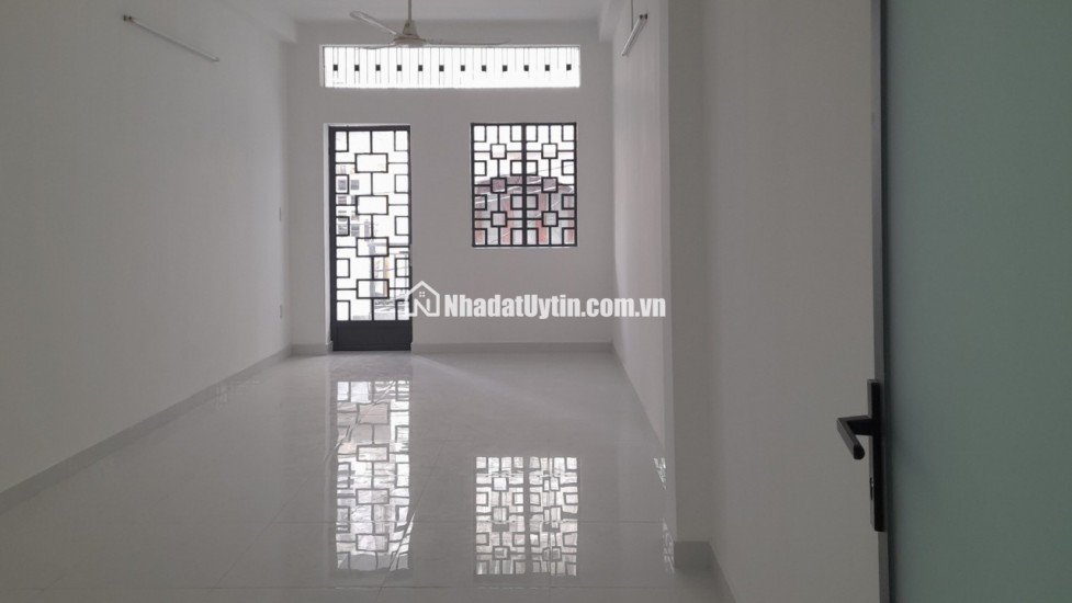 Chính chủ bán nhà mới 3.4*20m, khu biệt thự, hẻm xe tải 6m, 141/ đường Bàn Cờ, P3, Q3, HCM