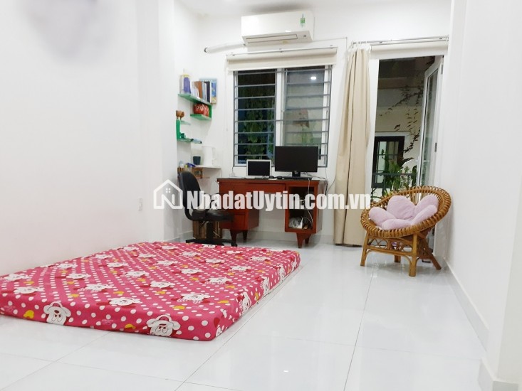 Chính chủ bán nhà 457/9 Điện Biên Phủ, P.3, Q3, nhà 2 mặt tiền hẻm