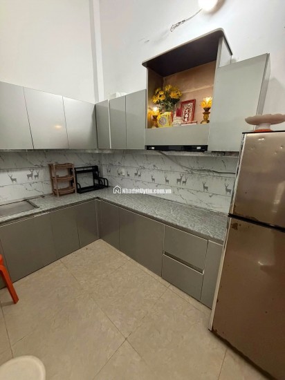 Nhà 3 tầng, kiệt Đống Đa 6m, kiệt rộng thông thoáng có thể kinh doanh, thông ra được đường Lý Tự Trọng, nhiều tiện nghi xung quanh..