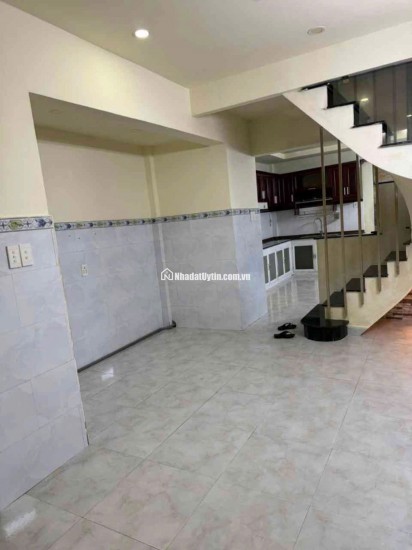 Bán nhà 2 tầng, 48m2 hẻm Bình Long, Phú Thọ Hòa, Tân Phú, sổ hồng riêng, giá 4.3 tỷ. LH: 0366375002