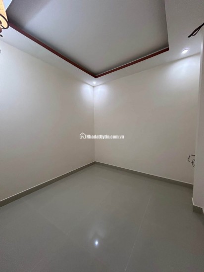  NHÀ MẶT TIỀN NGUYỄN CÔNG HOAN – 100M RA BẾN XE – VỪA Ở VỪA KINH DOANH HÁI RA TIỀN 