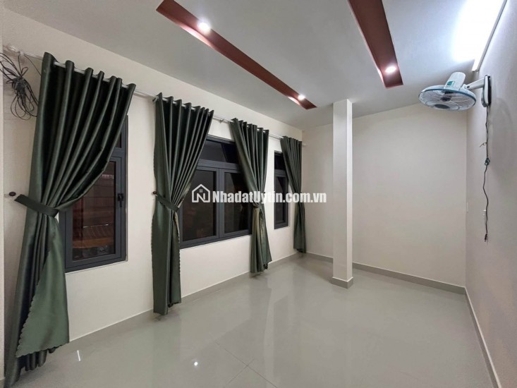  NHÀ MẶT TIỀN NGUYỄN CÔNG HOAN – 100M RA BẾN XE – VỪA Ở VỪA KINH DOANH HÁI RA TIỀN 