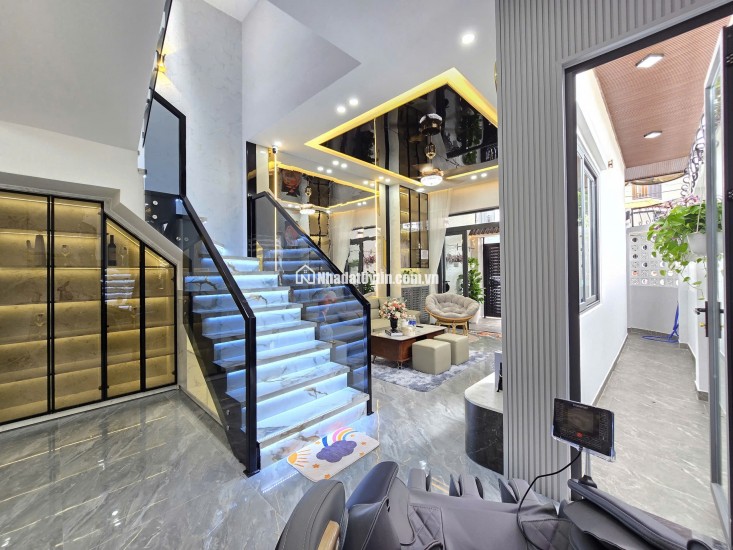 BÁN NHÀ PHƯỜNG THANH KHÊ ĐÔNG QUẬN THANH KHÊ 70M2 - 12.5 TỶ. LH:0932646343.